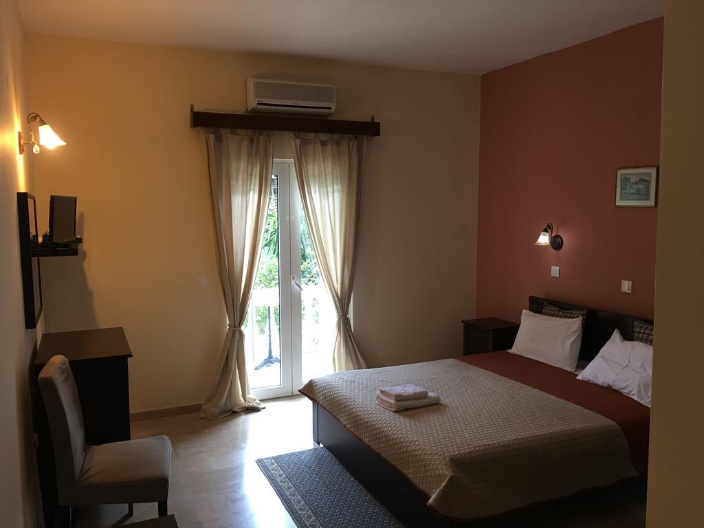 Pension Skala Agios Matthaios  Экстерьер фото
