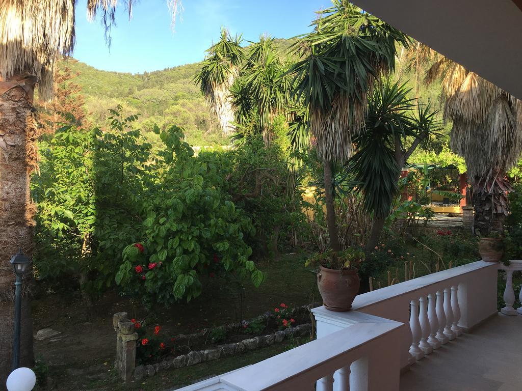 Pension Skala Agios Matthaios  Экстерьер фото