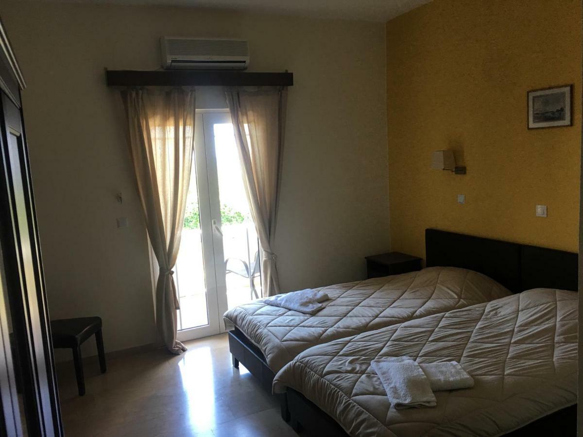 Pension Skala Agios Matthaios  Экстерьер фото