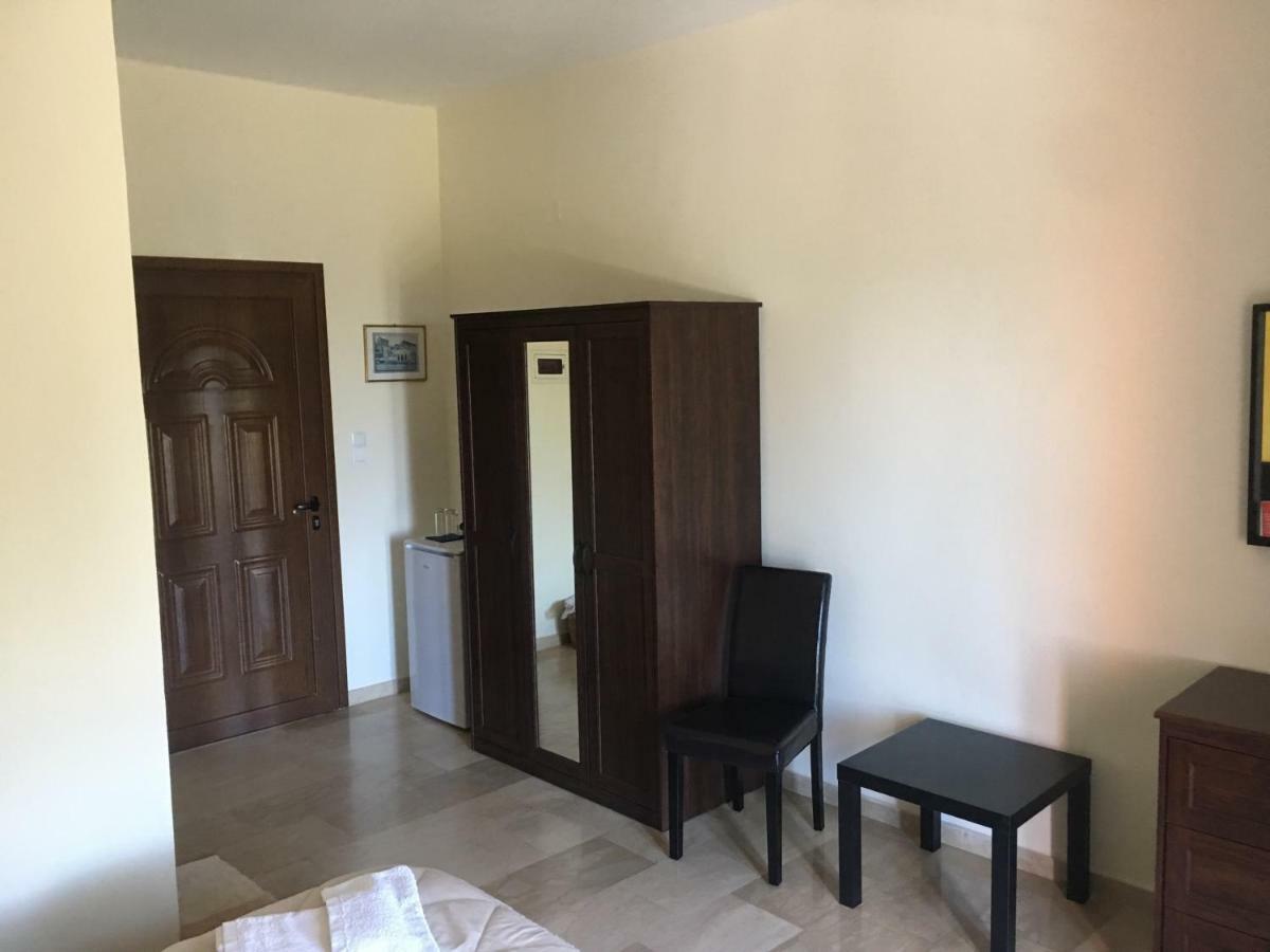 Pension Skala Agios Matthaios  Экстерьер фото